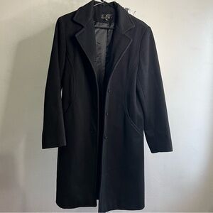 Regency black winter coat, Size 12. Two front pockets. A flattering classic. EUC